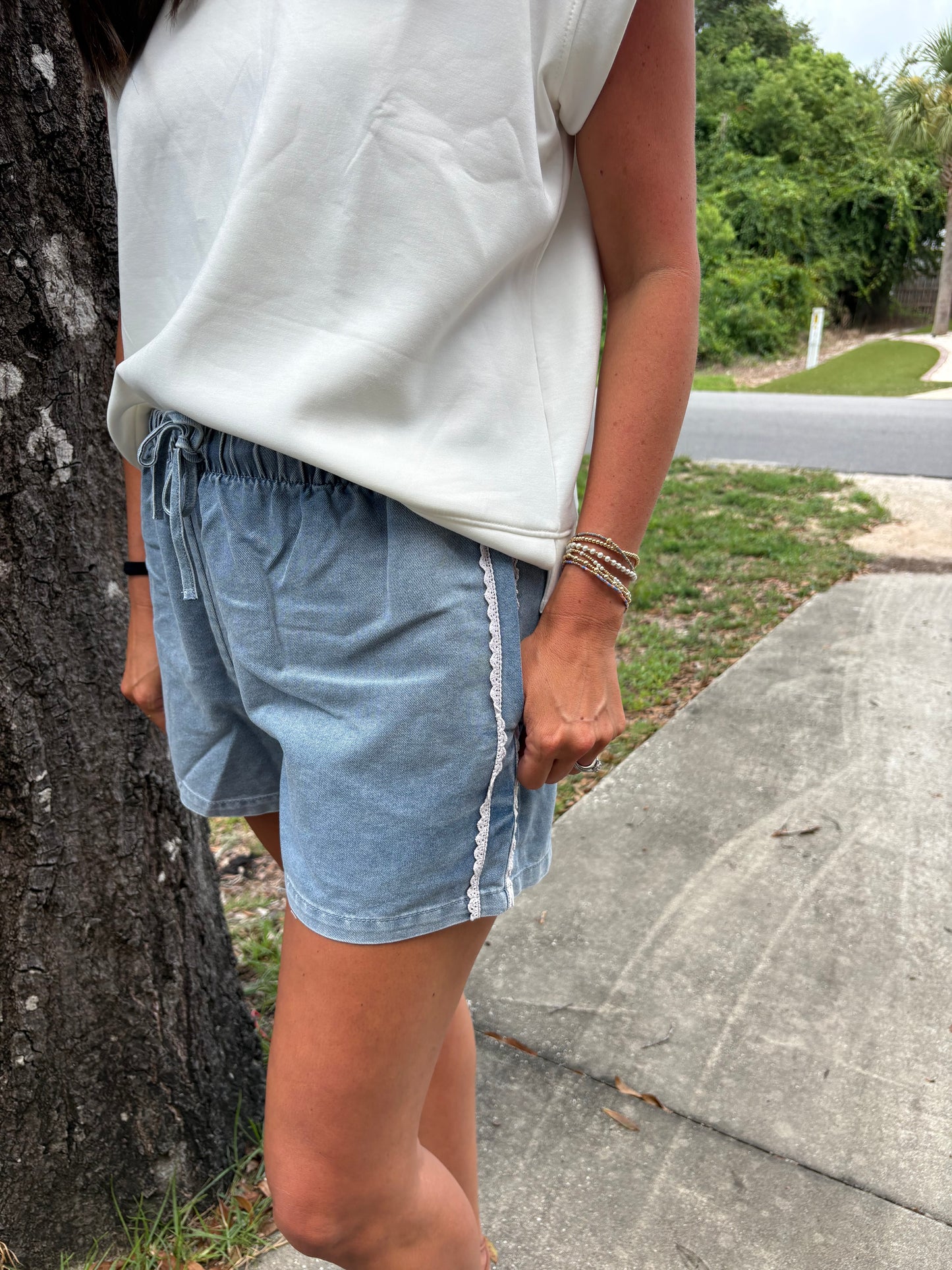 Cambridge Denim with Lace Detail Pull on Shorts