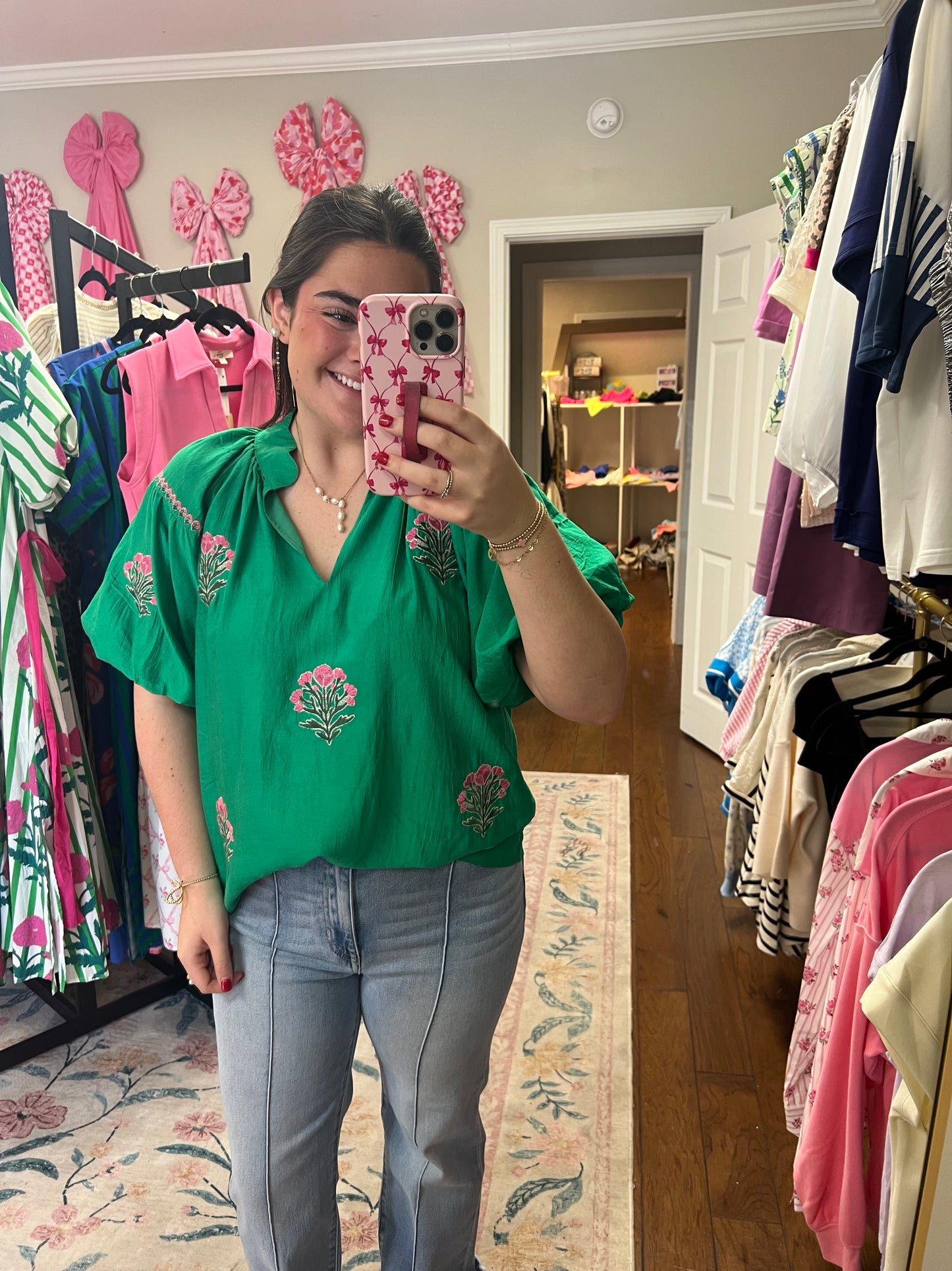 Twin Manor Embroidered Top